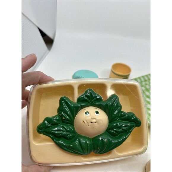 Cabbage Patch Kids Feeding Set 1984 Vintage feeding set, used condition - Picture 2 of 11
